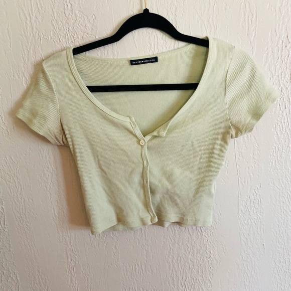 Like green brandy Melville top - Picture 1 of 3